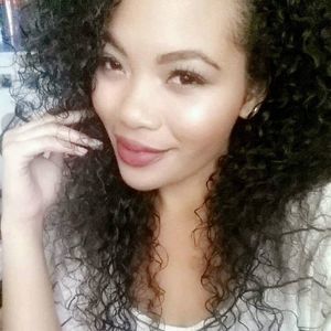 Meet your Posher, Marissa